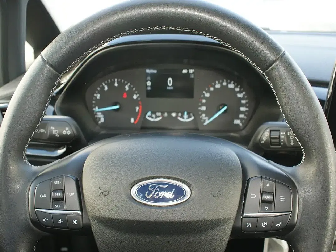 Ford Fiesta - Thumbnail 11