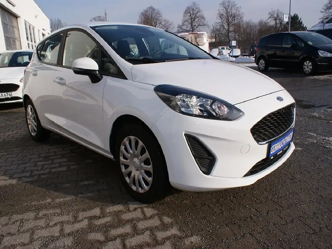 Ford Fiesta - Thumbnail 5