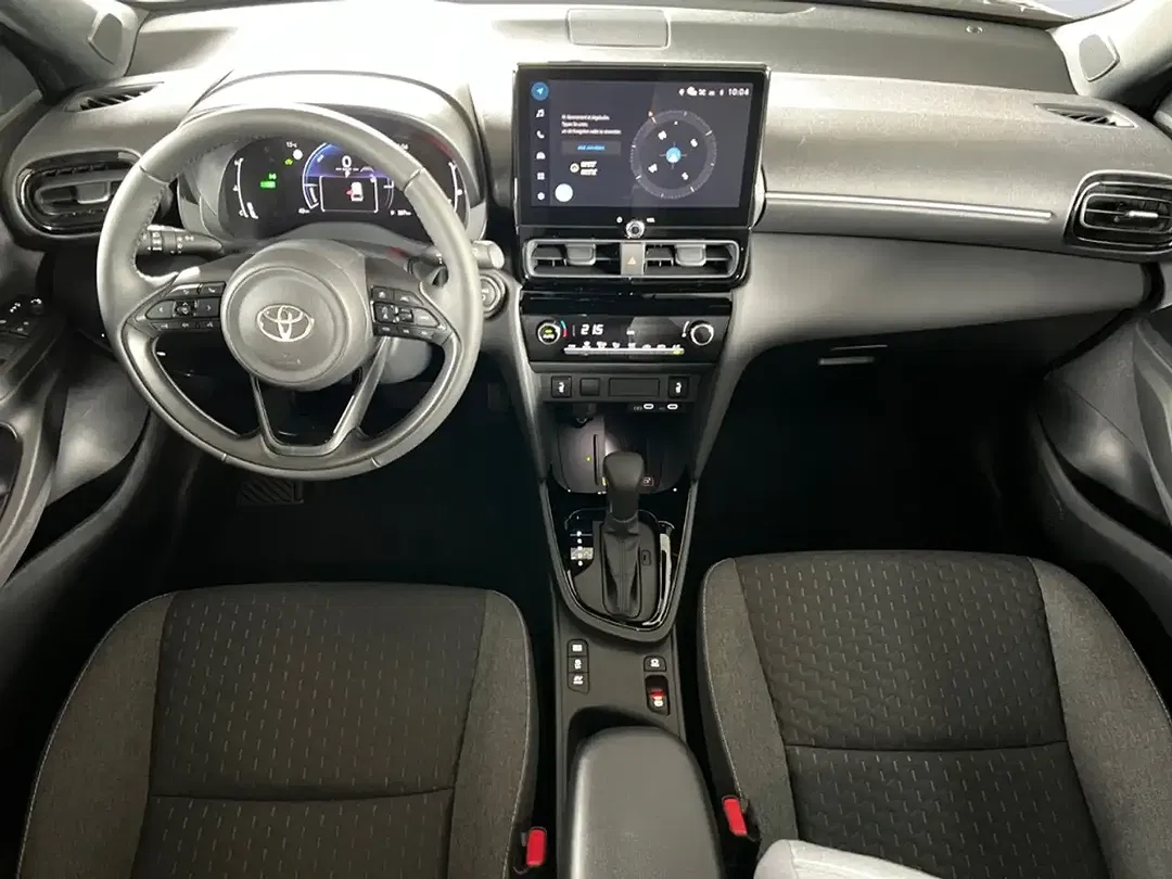 Toyota Yaris Cross - Thumbnail 10
