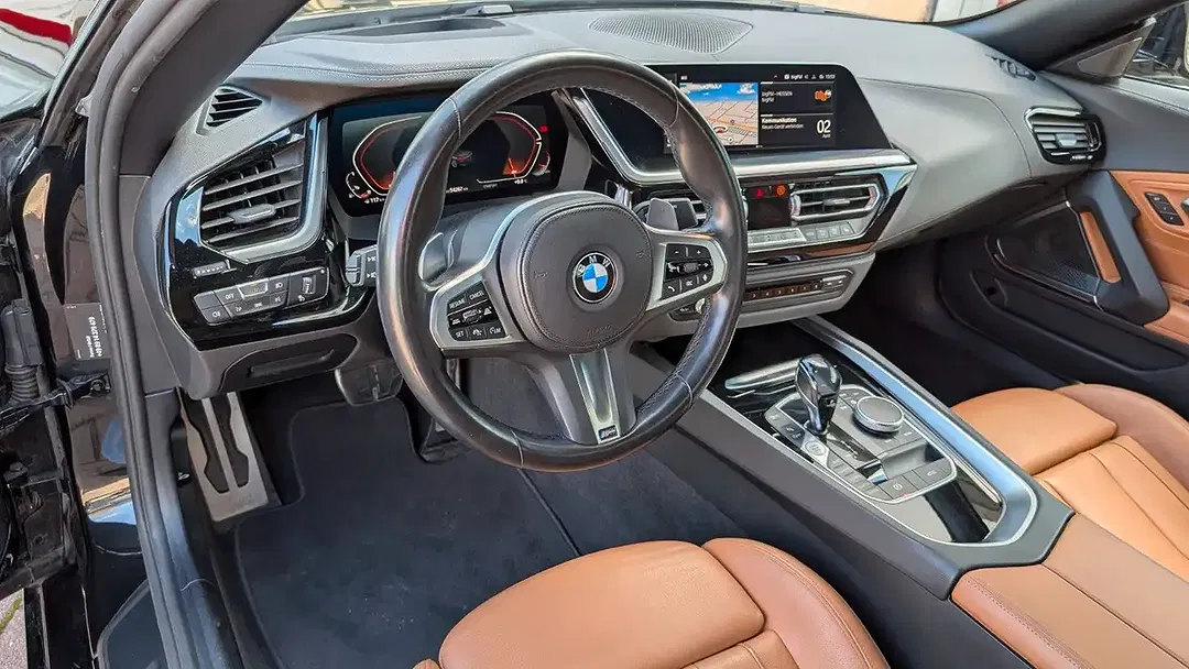 BMW Z4 - Thumbnail 9