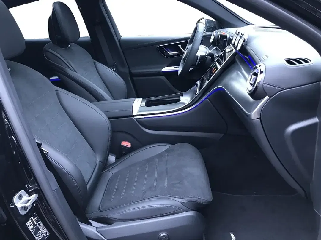 Mercedes-Benz GLC 220 - Thumbnail 3