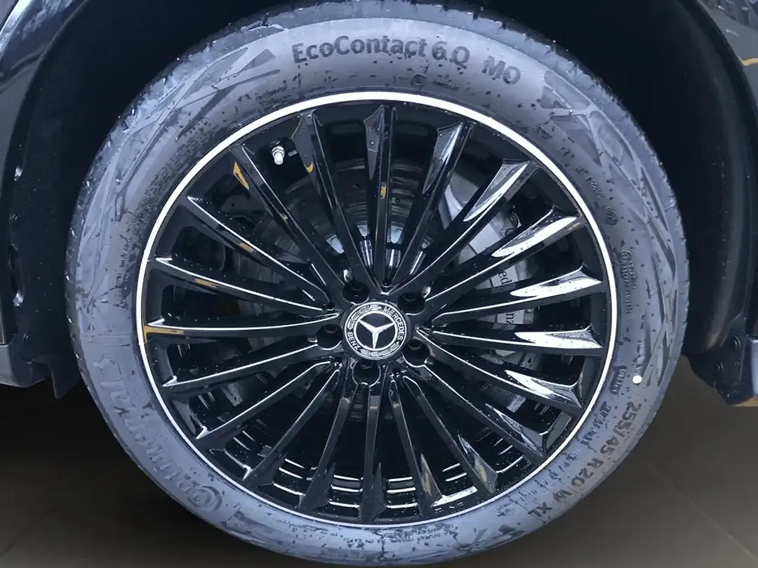 Mercedes-Benz GLC 220 - Thumbnail 8