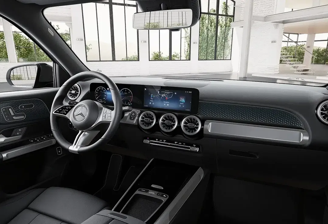 Mercedes-Benz GLB 200 - Thumbnail 7