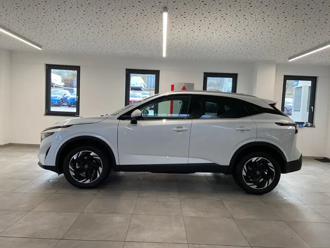 Nissan Qashqai - Thumbnail 2