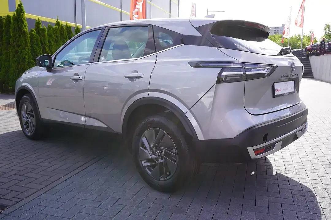 Nissan Qashqai - Thumbnail 2