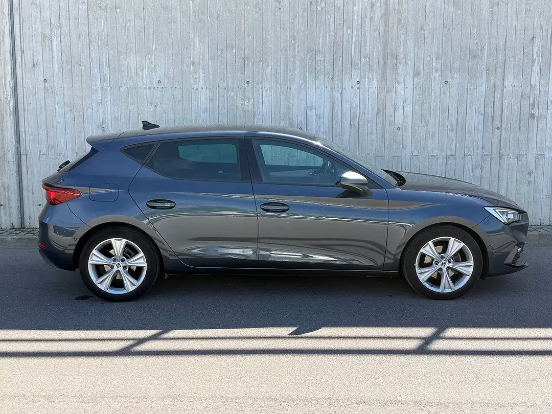 SEAT Leon - Thumbnail 7
