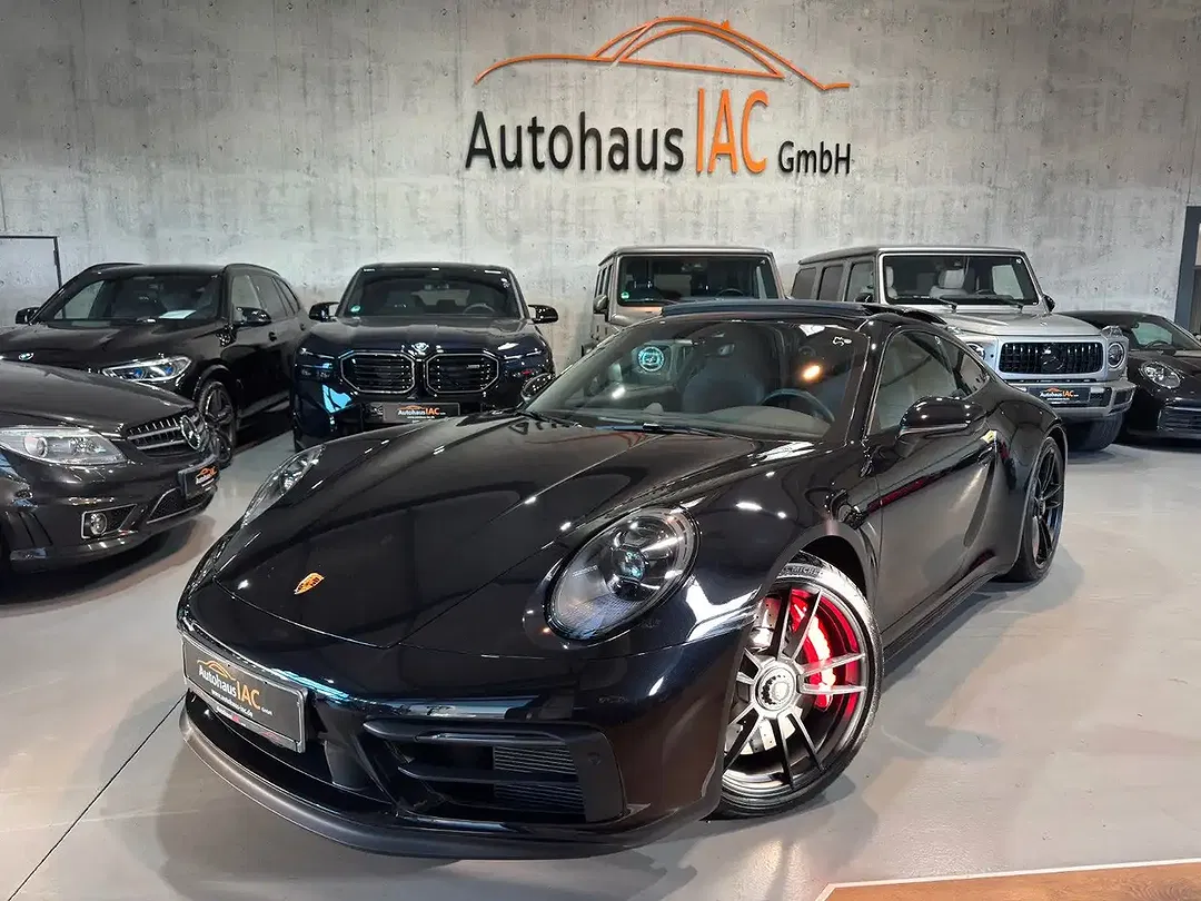 Porsche 911 4 Carrera GTS - foto 1