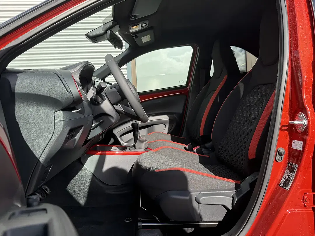 Toyota Aygo X - Thumbnail 10