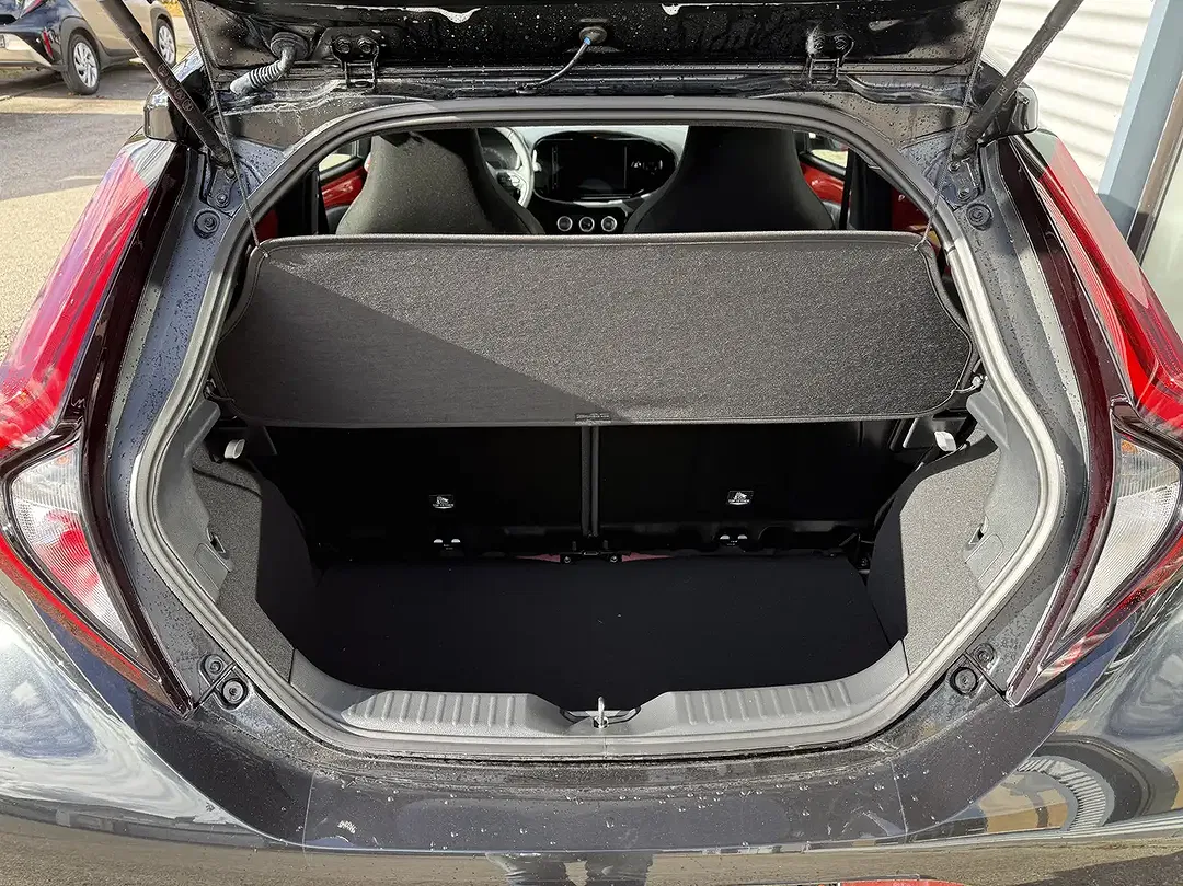 Toyota Aygo X - Thumbnail 12