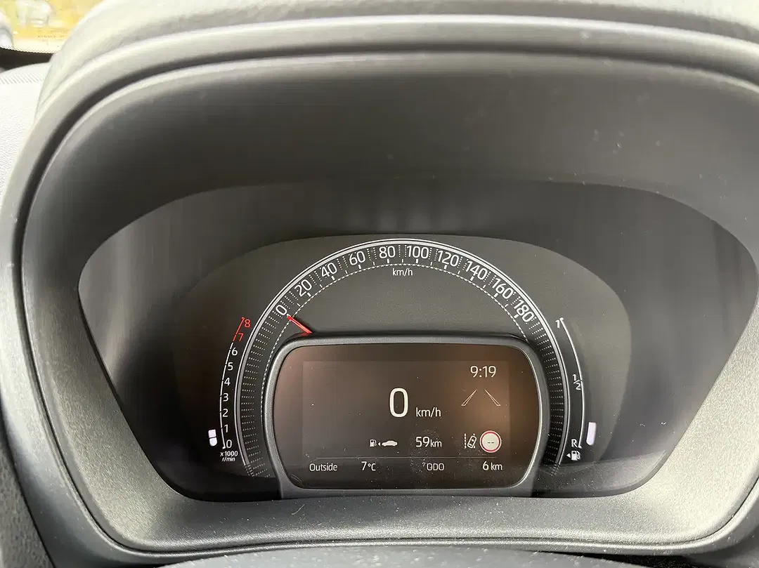 Toyota Aygo X - Thumbnail 15