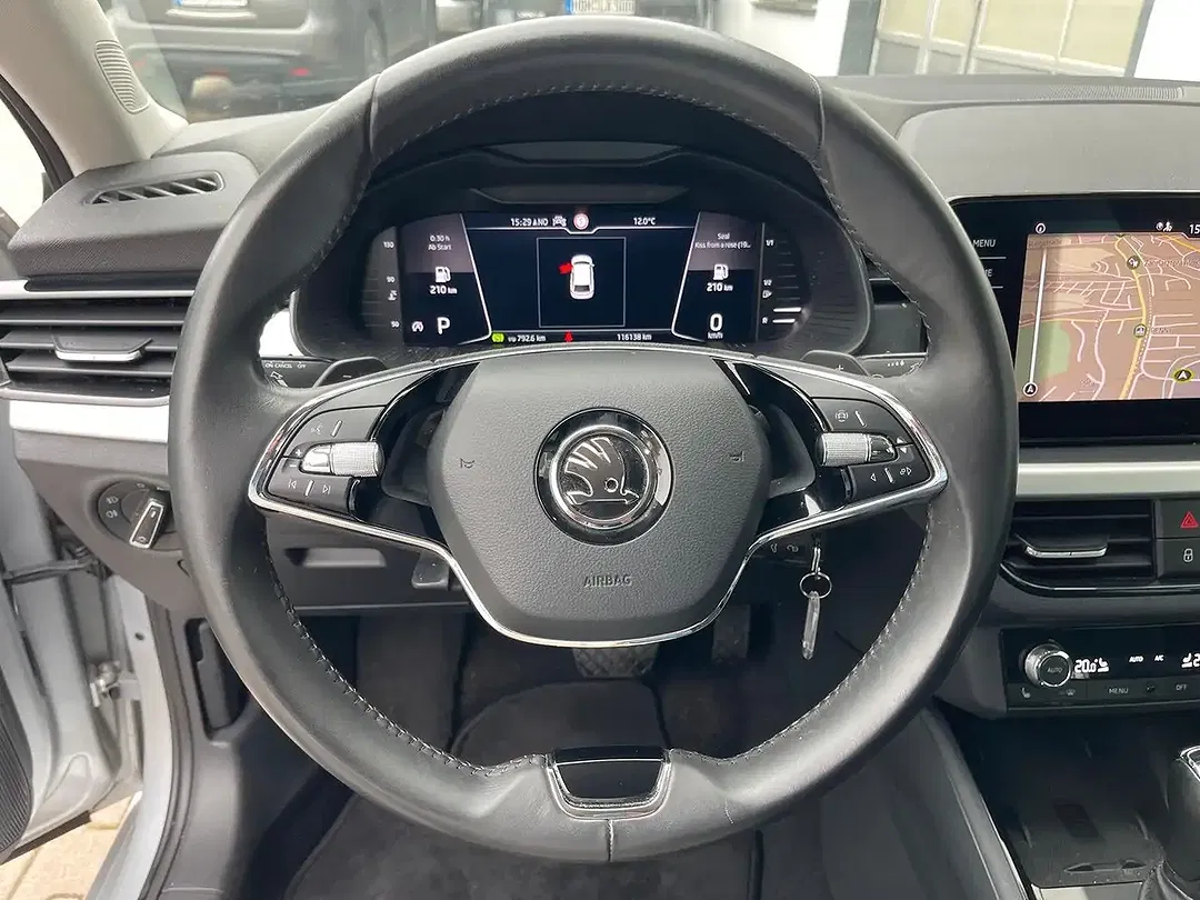 Skoda Scala - Thumbnail 8