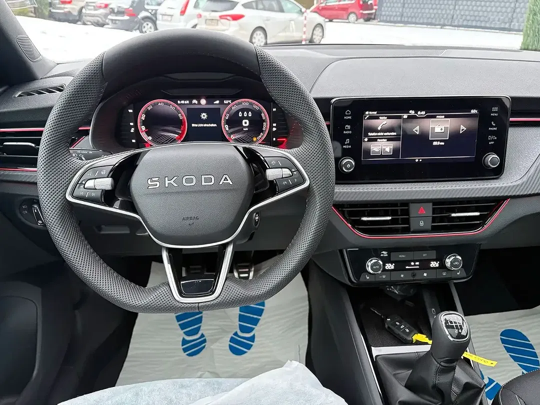 Skoda Kamiq - Thumbnail 6