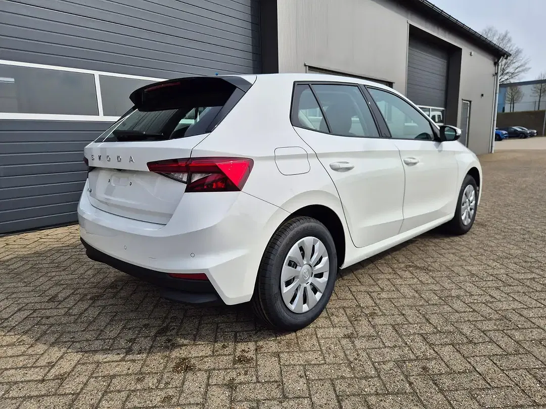 Skoda Fabia - Thumbnail 3