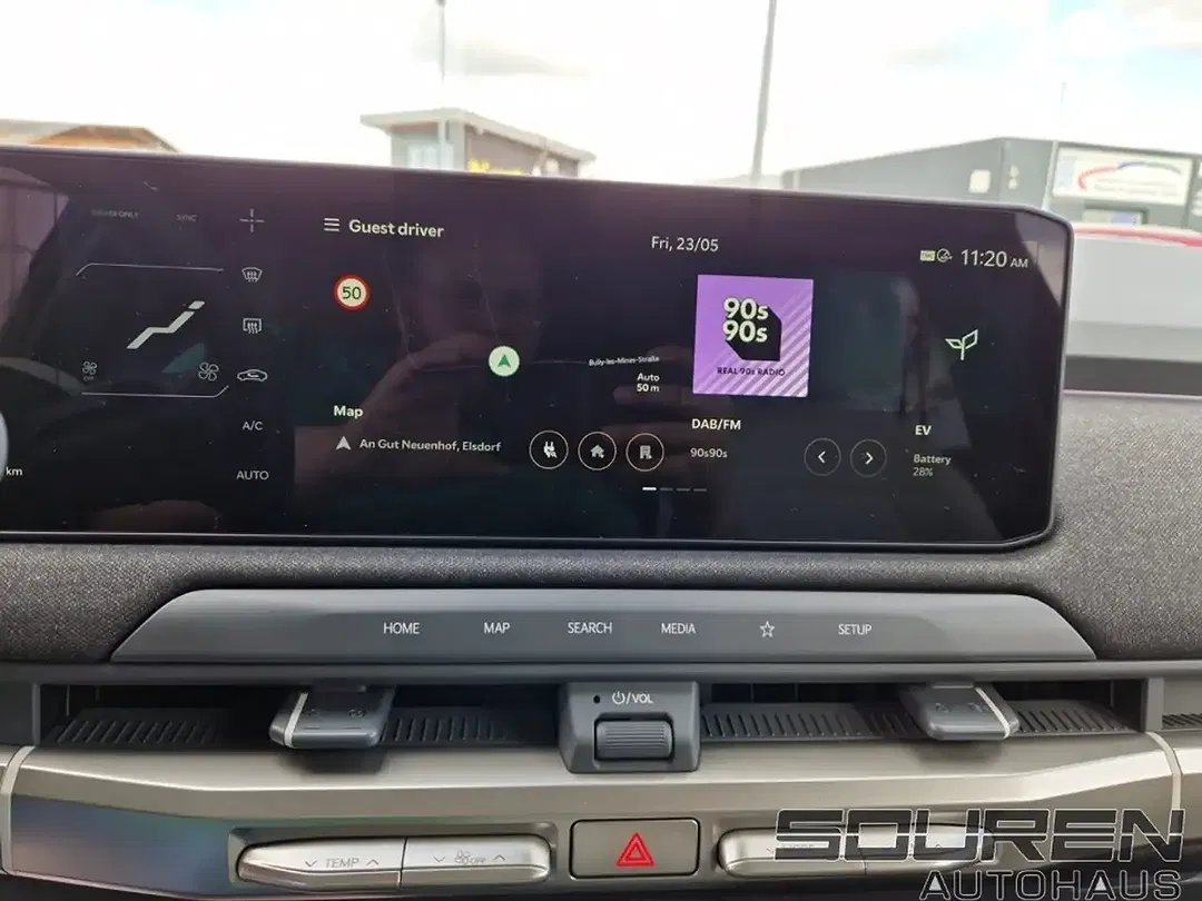 Kia EV3 - Thumbnail 12