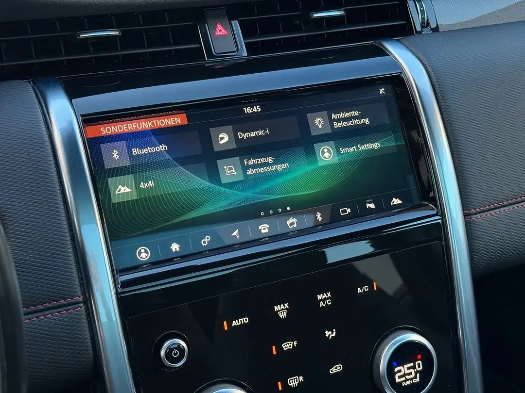 Land Rover Discovery Sport - Thumbnail 7