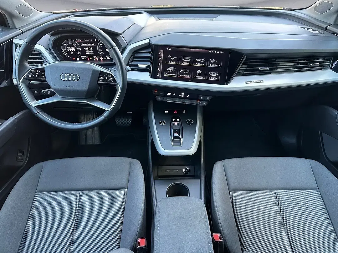Audi Q4 e-tron - Thumbnail 10