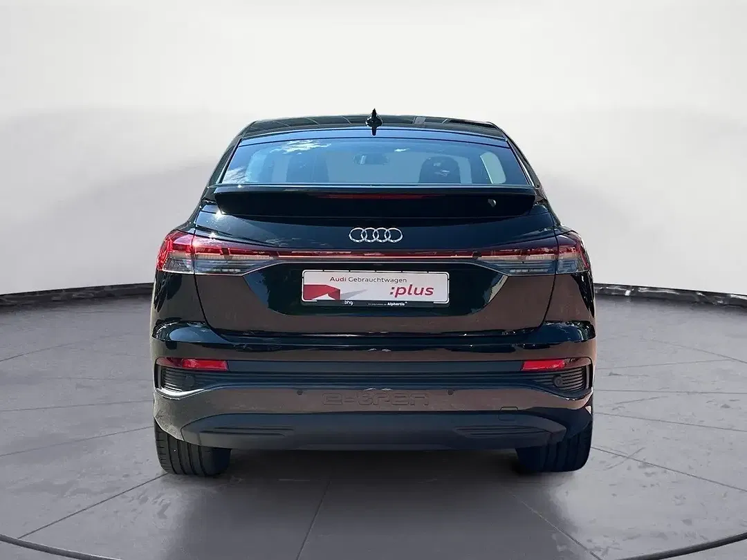 Audi Q4 e-tron - Thumbnail 4