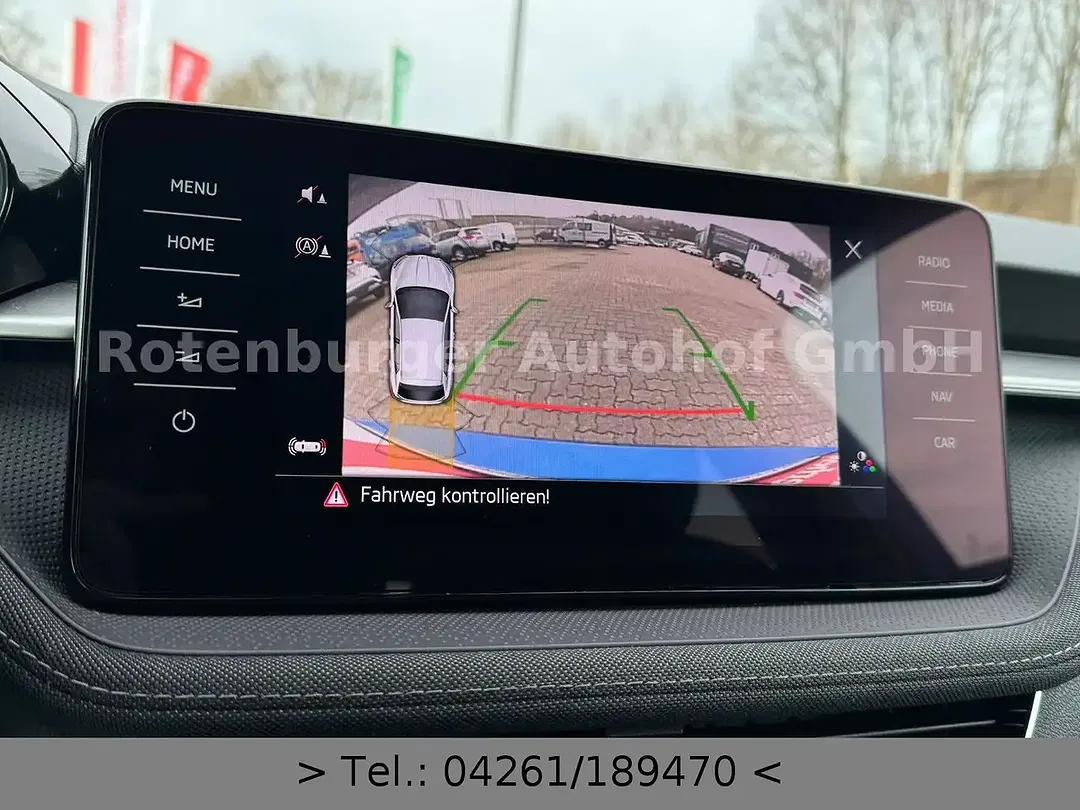 Skoda Fabia 1.0 TSI Style - foto 8