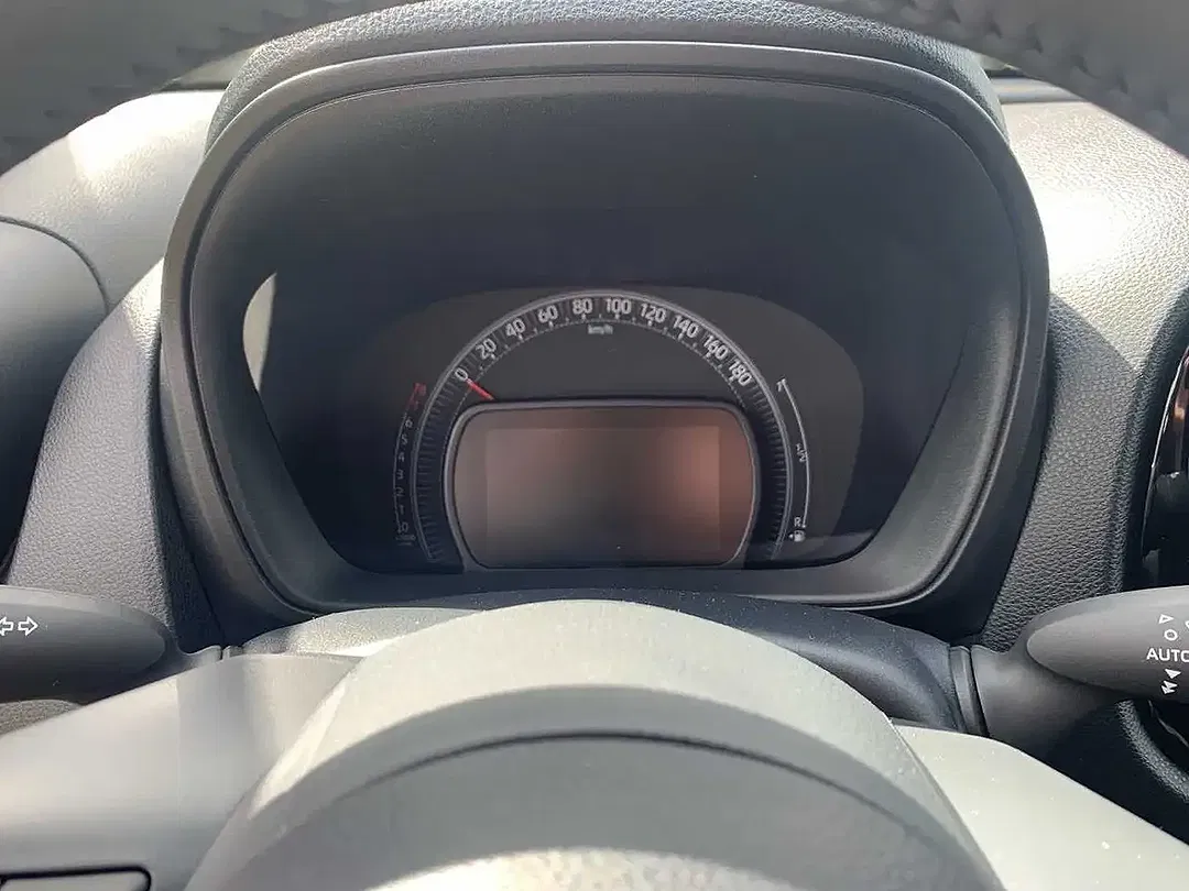 Toyota Aygo X - Thumbnail 11