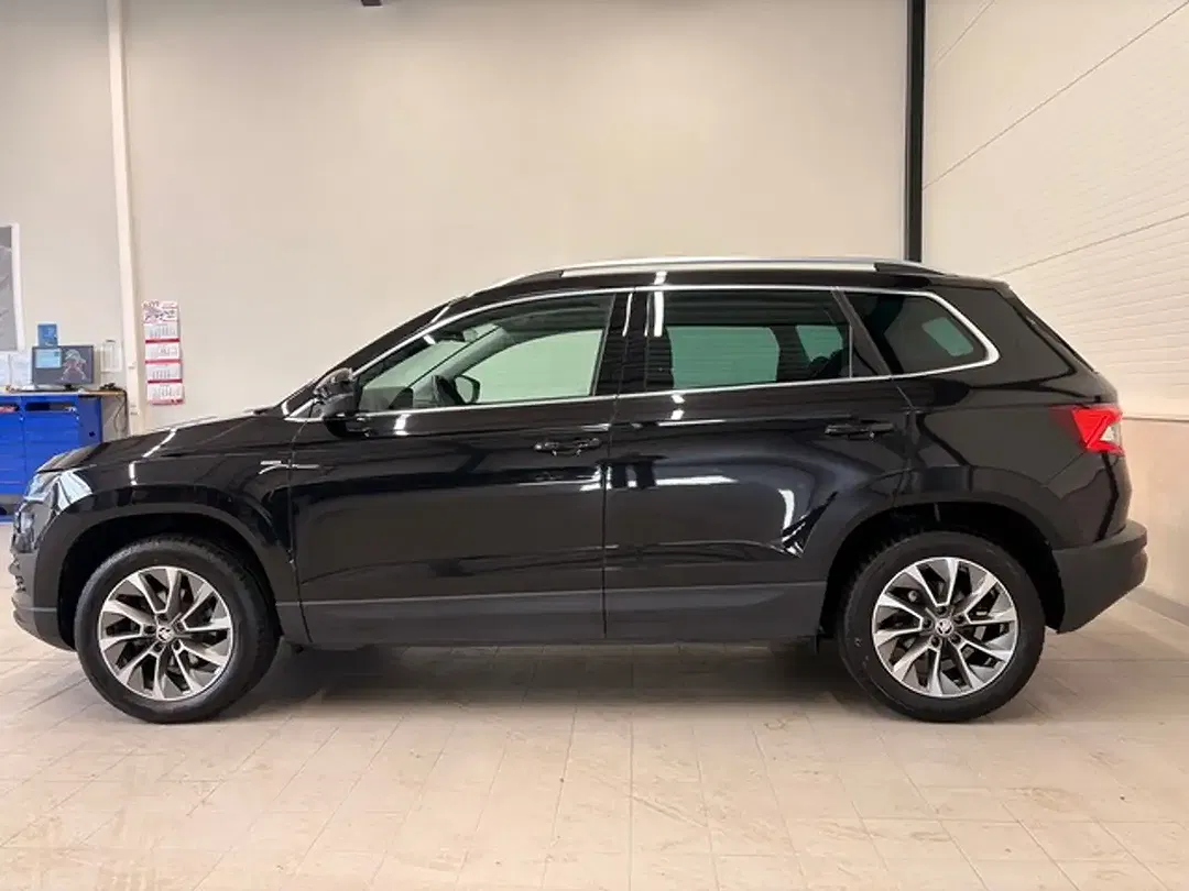 Skoda Karoq - Thumbnail 4