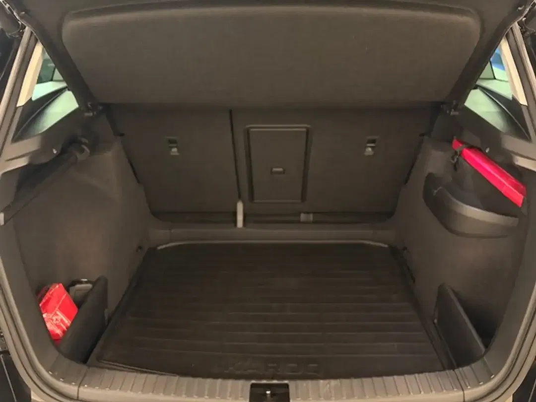 Skoda Karoq - Thumbnail 9
