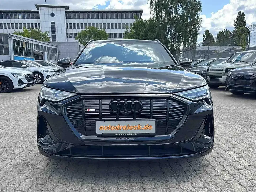 Audi e-tron 55 Sportback S line Black Edition - foto 2