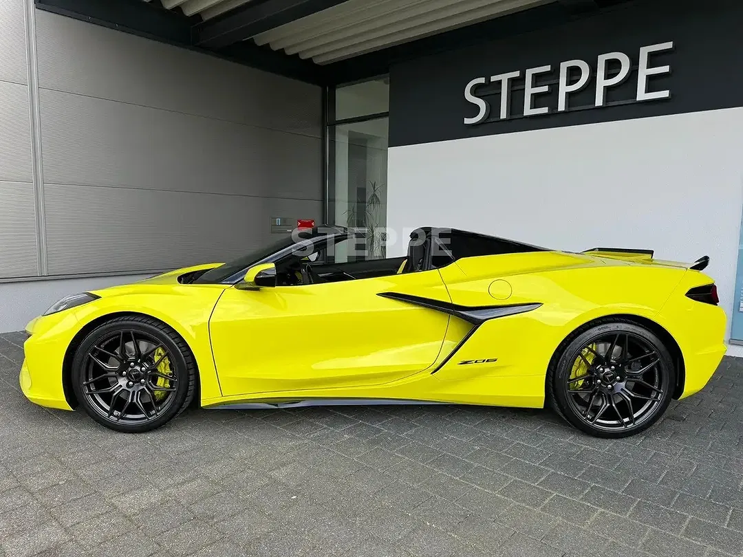 Corvette Z06 - Thumbnail 8