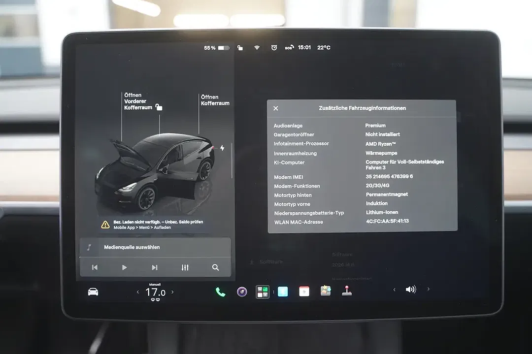 Tesla Model Y - Thumbnail 12