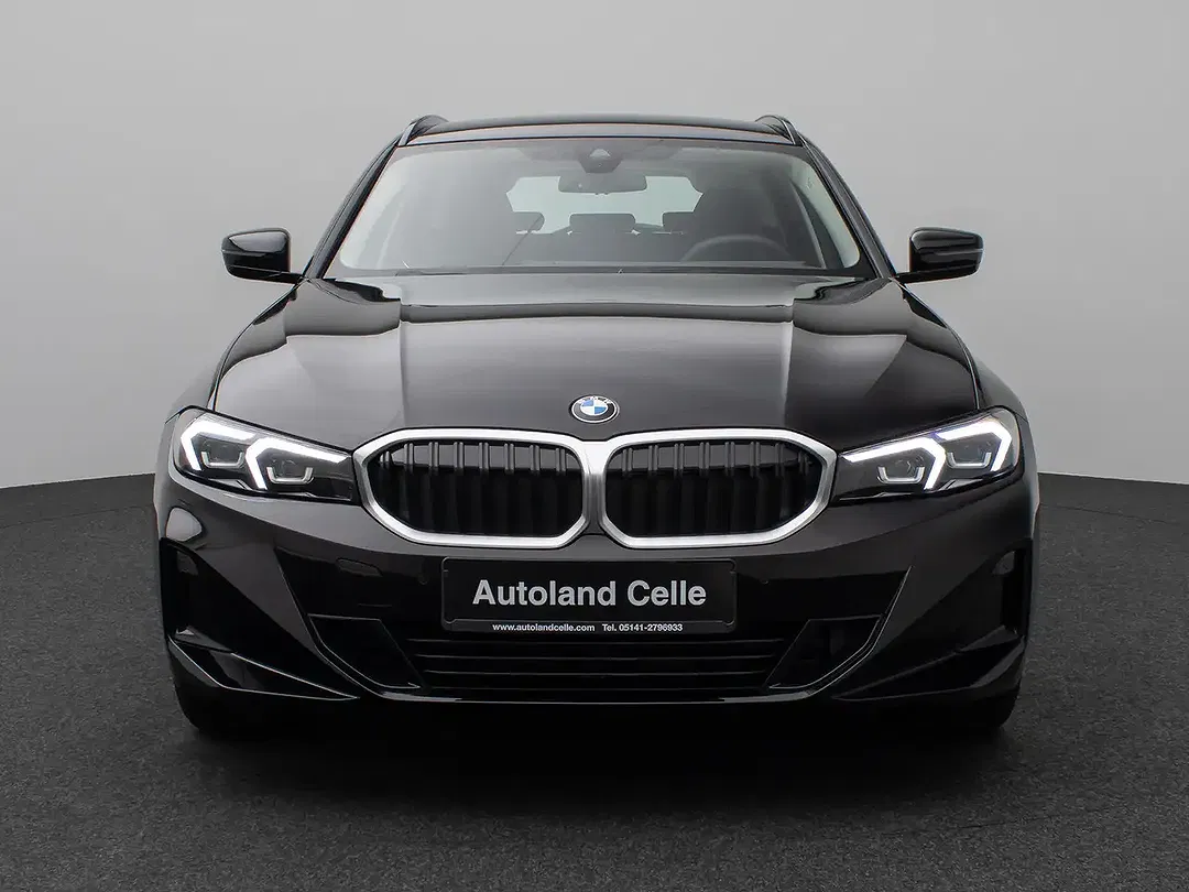 BMW 318 - Thumbnail 1