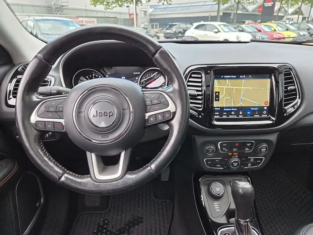 Jeep Compass - Thumbnail 14