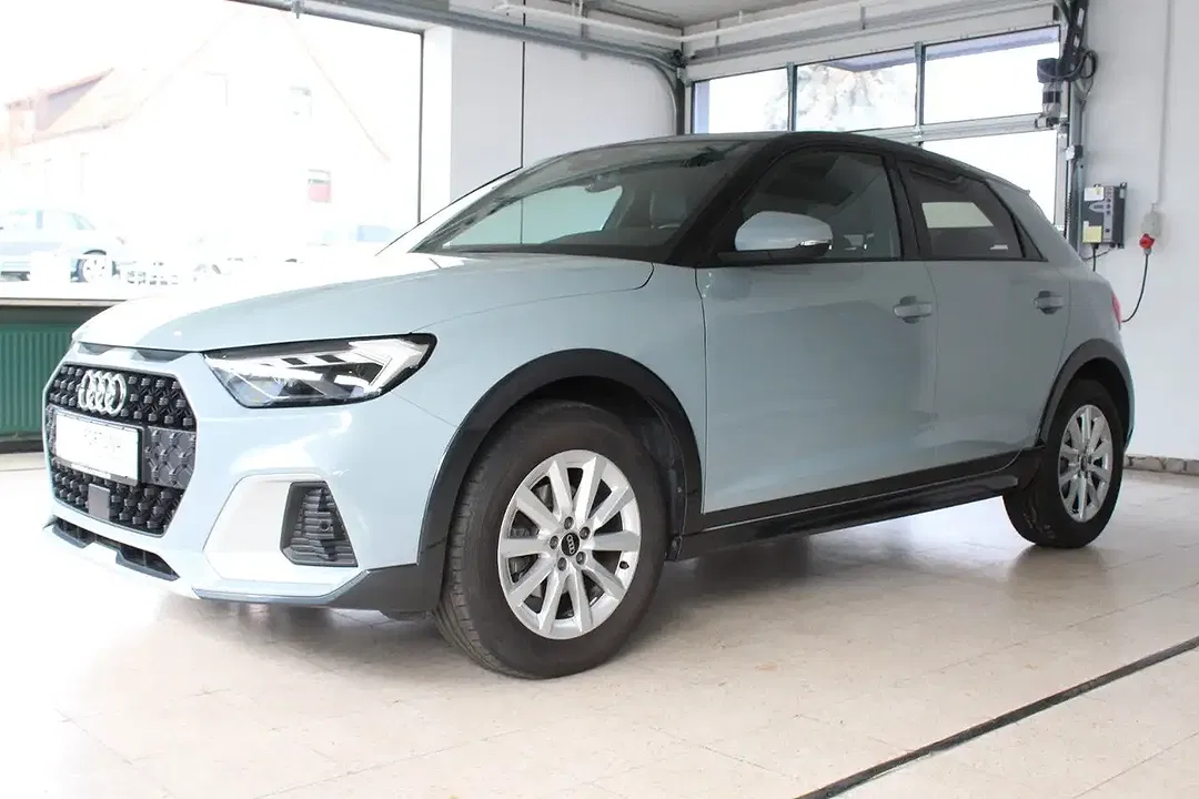 Audi A1 30 TFSI S line - foto 2