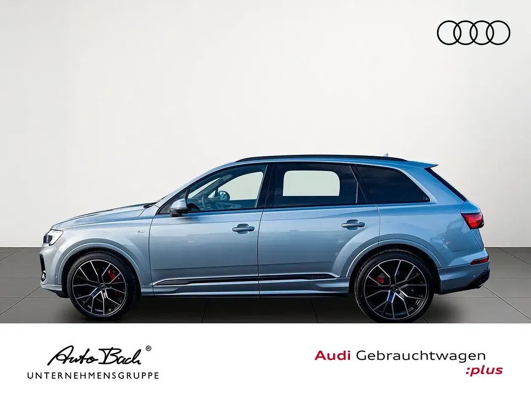 Audi Q7 - Thumbnail 3