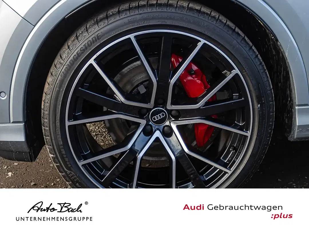Audi Q7 - Thumbnail 7