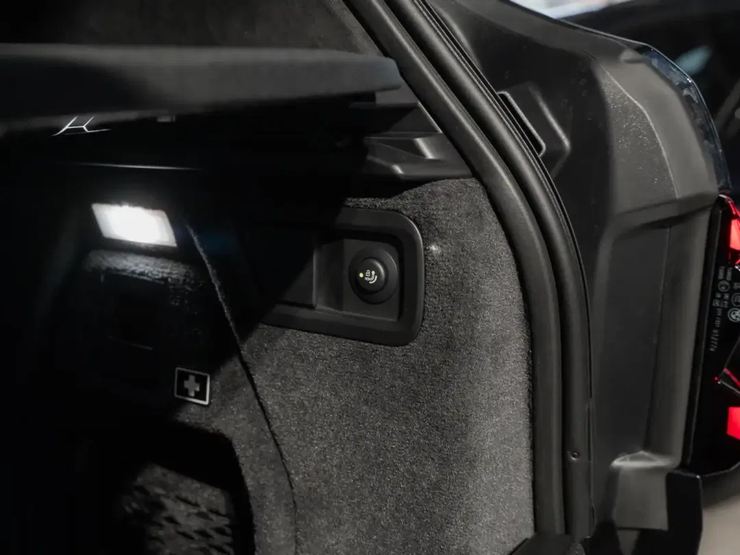 BMW X7 - Thumbnail 10