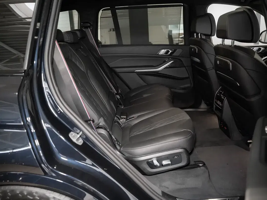BMW X7 - Thumbnail 12
