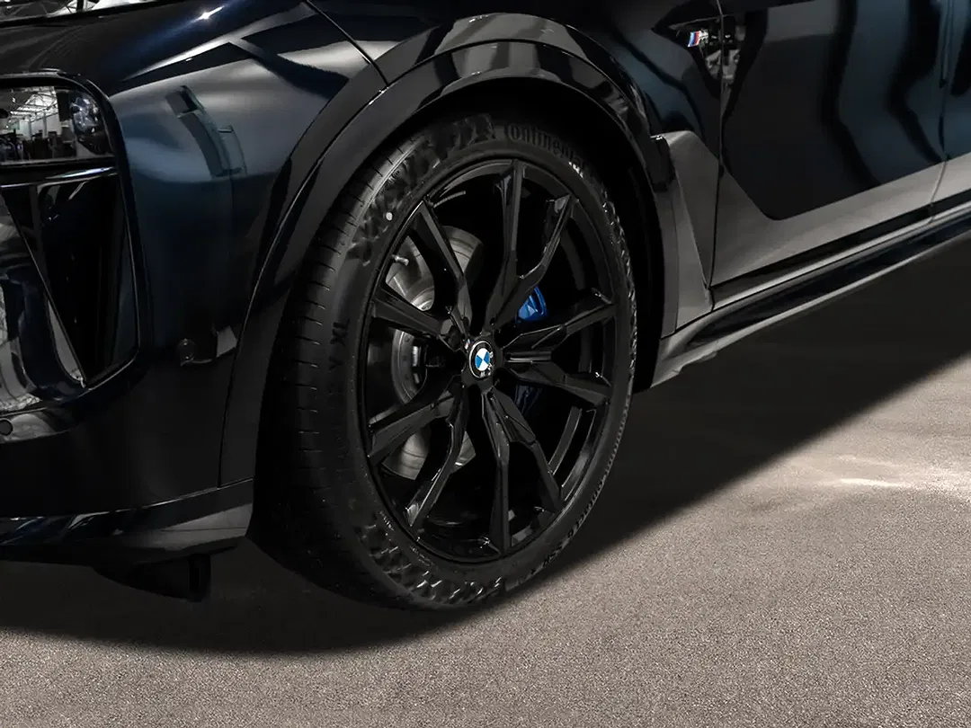 BMW X7 - Thumbnail 6