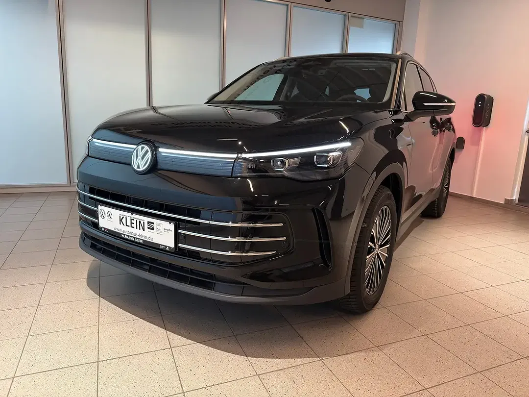 Volkswagen Tiguan - Thumbnail 3