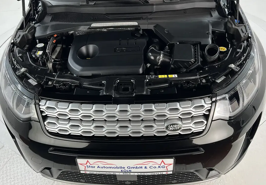 Land Rover Discovery Sport - Thumbnail 4