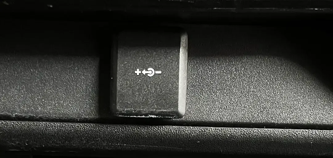 Land Rover Discovery Sport - Thumbnail 45
