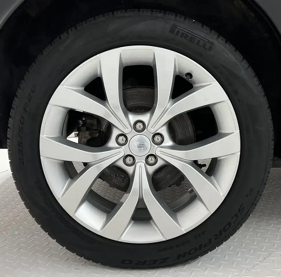 Land Rover Discovery Sport P300e 4x4 Hybrid SE - foto 49
