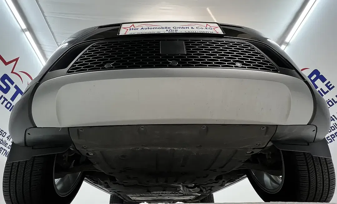 Land Rover Discovery Sport - Thumbnail 9