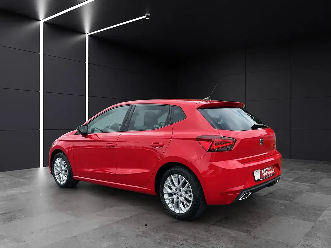 SEAT Ibiza - Thumbnail 4