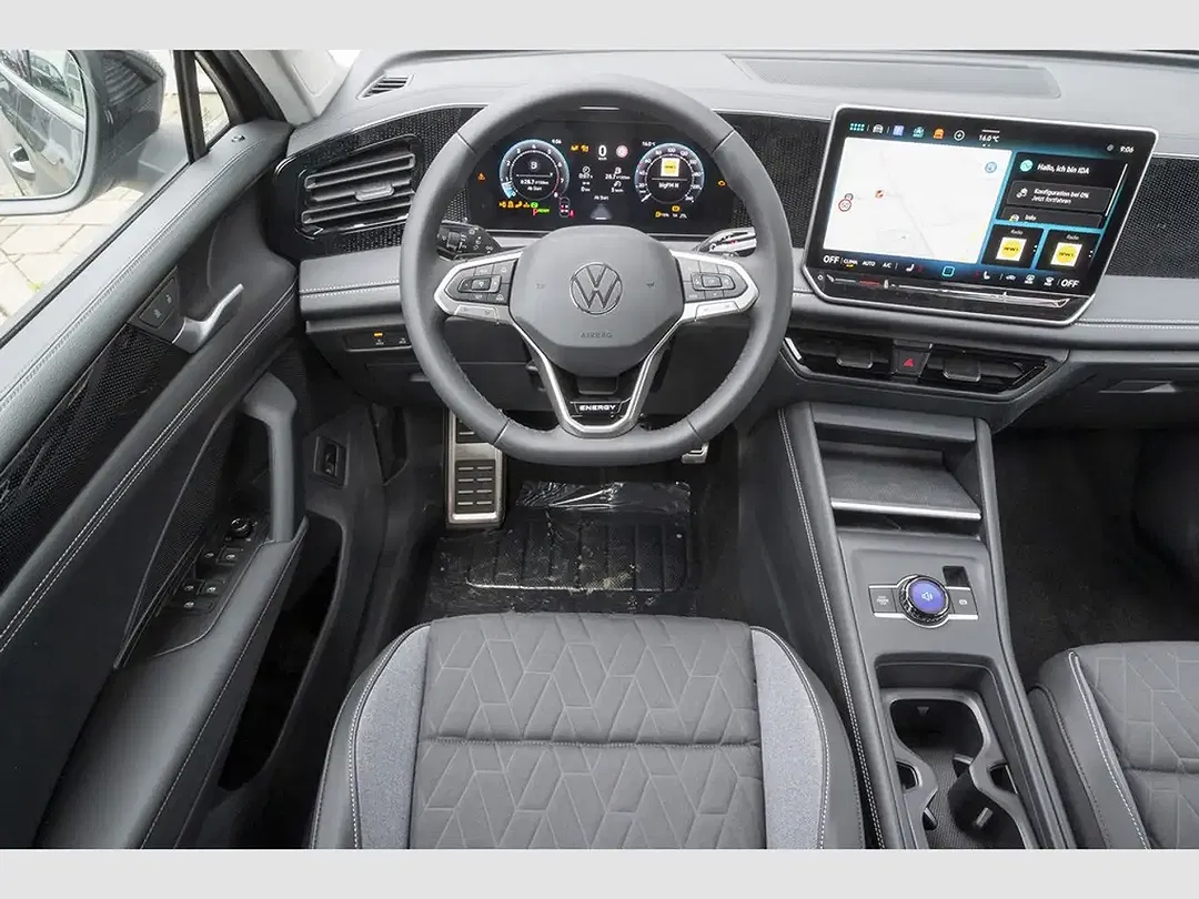 Volkswagen Tiguan - Thumbnail 12