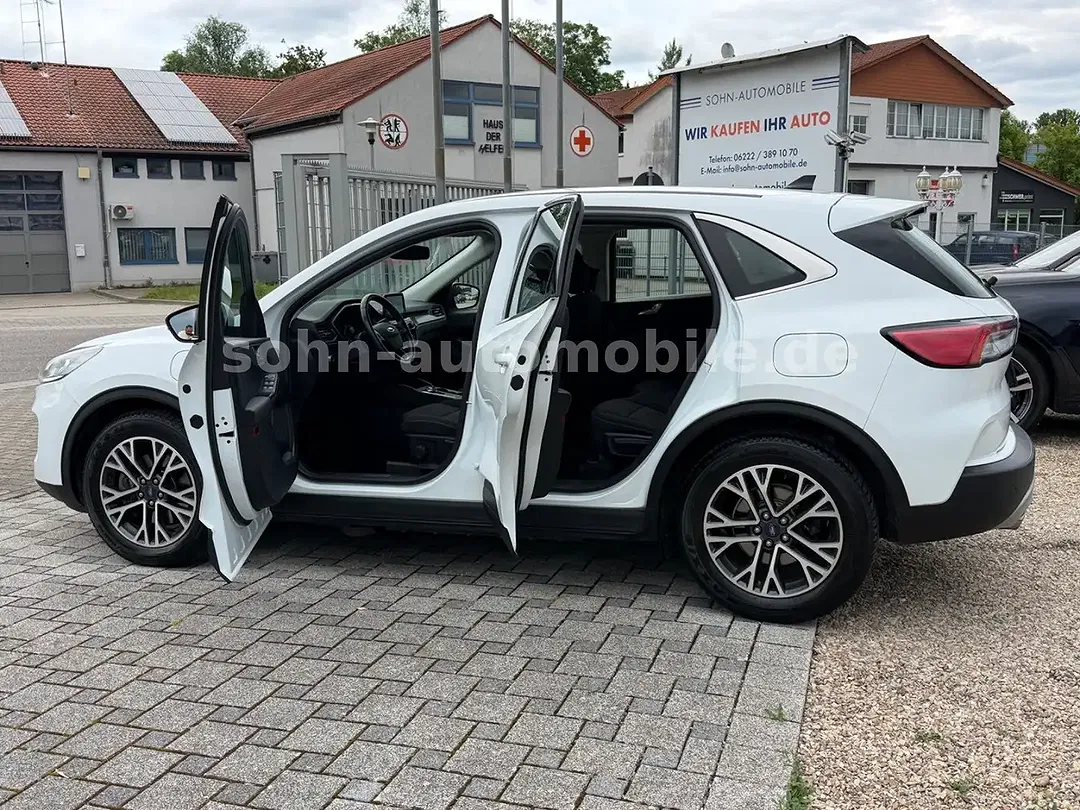Ford Kuga - Thumbnail 5