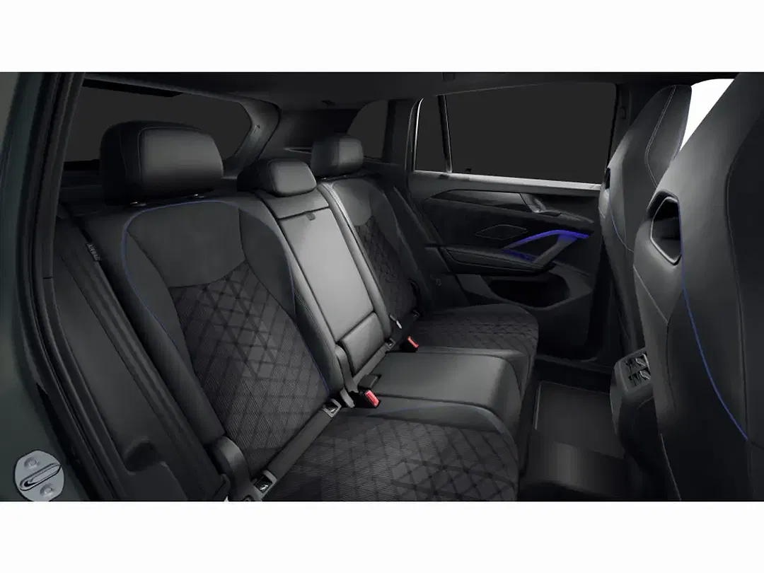 Volkswagen Tiguan - Thumbnail 11