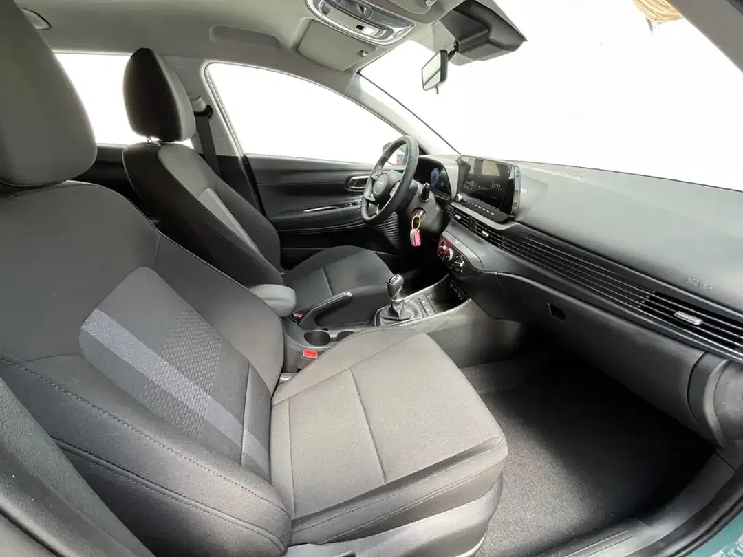Hyundai i20 - Thumbnail 13