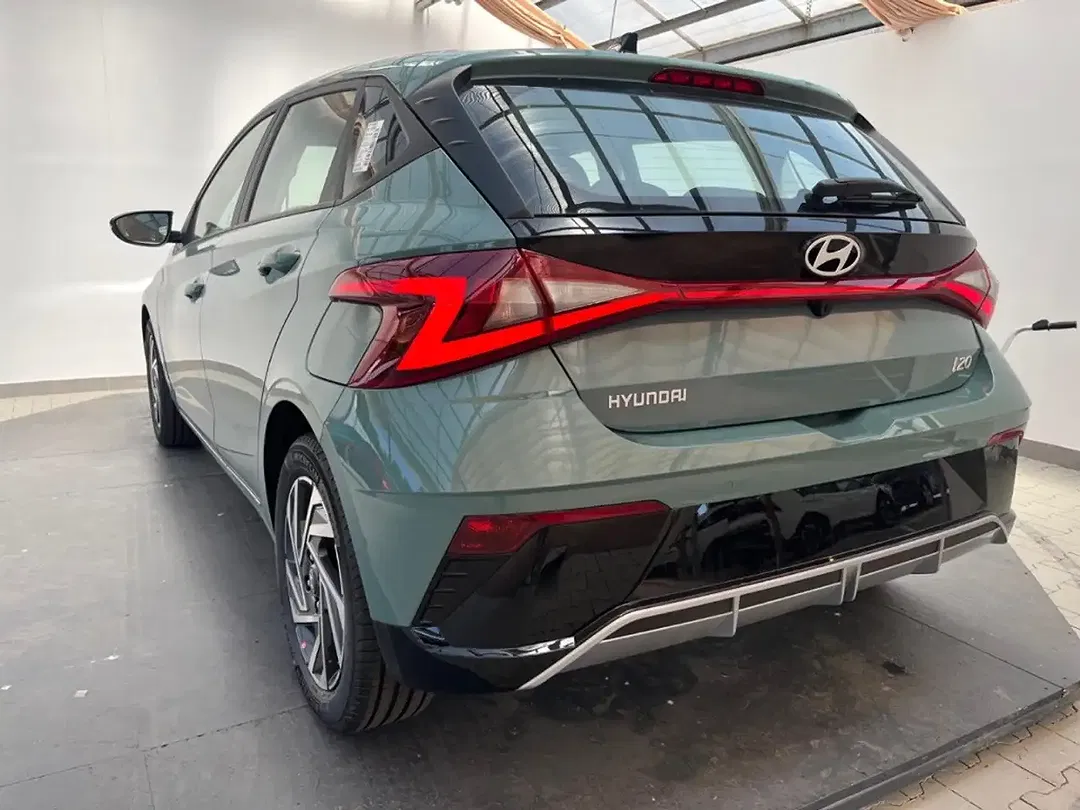 Hyundai i20 - Thumbnail 3