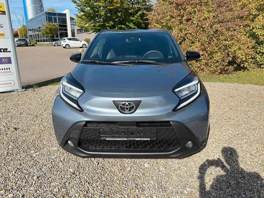 Toyota Aygo - Thumbnail 2