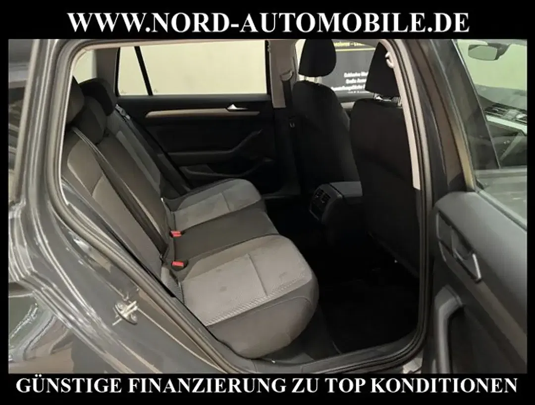 Volkswagen Passat Variant - Thumbnail 16