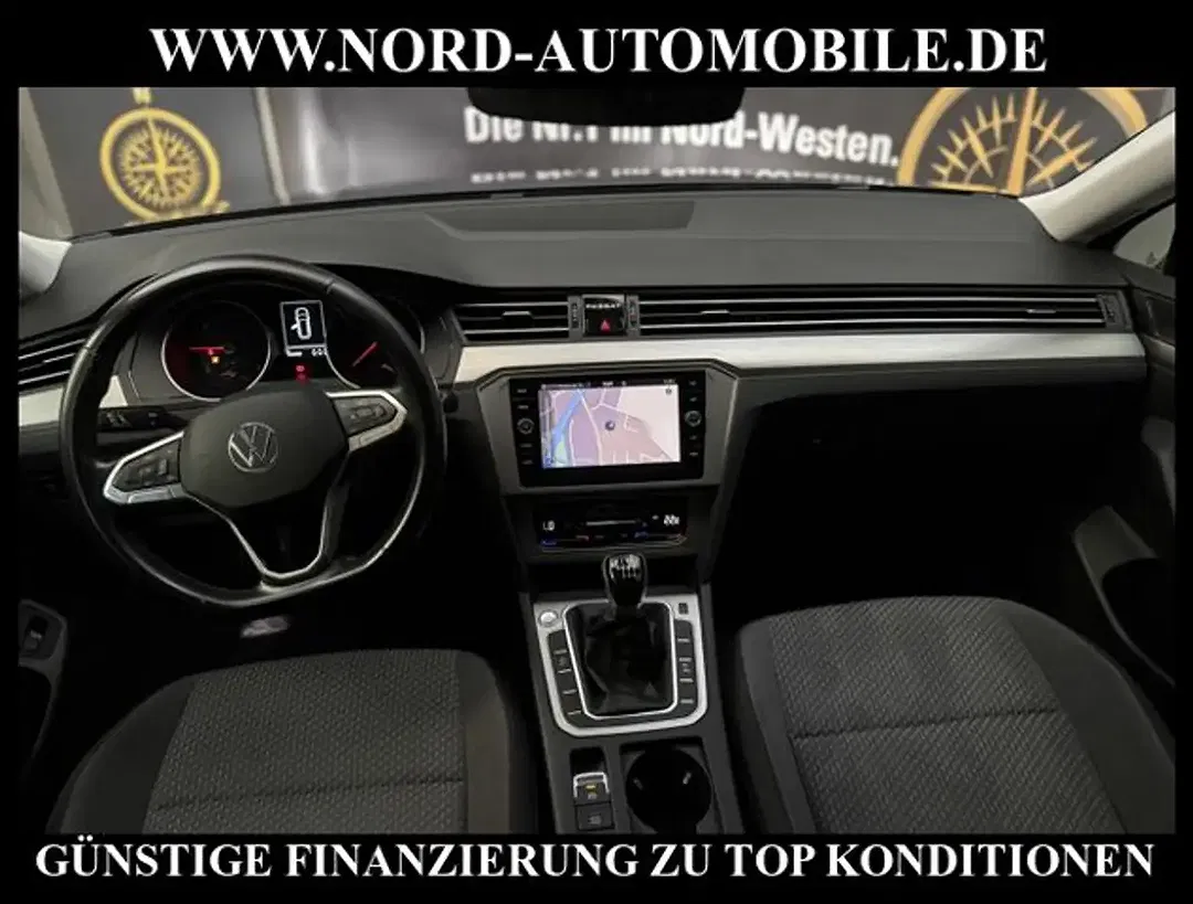 Volkswagen Passat Variant - Thumbnail 18